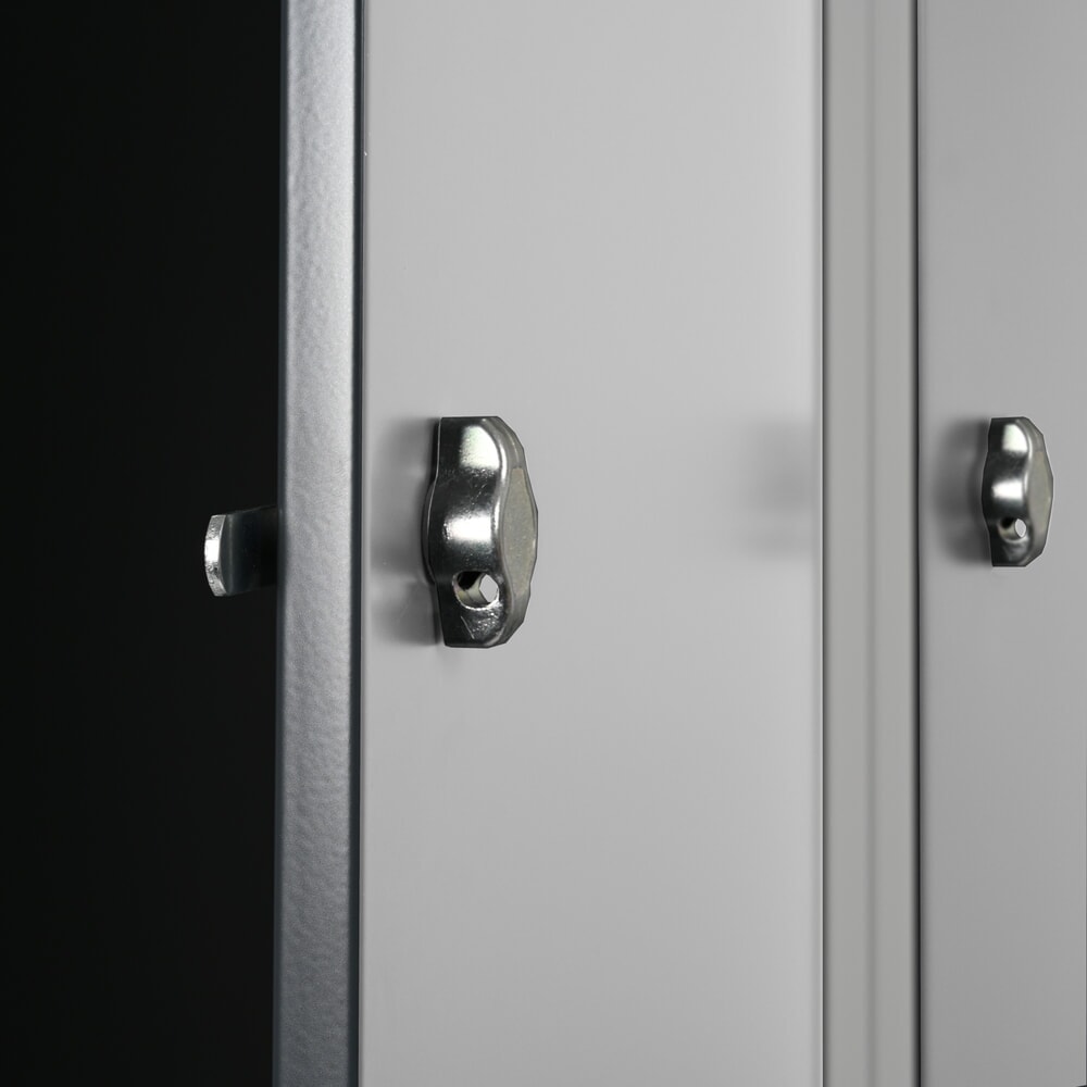 Immagine del prodotto n. 10: Armadietto Steinbock®, a pavimento, 2 scomparti, chiusura a chiavistello, AxLxP 1.800 x 600 x 500 mm, grigio chiaro/grigio antracite