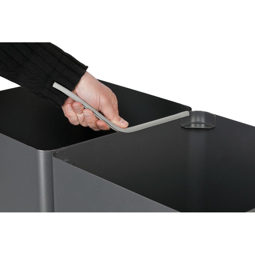 Immagine del prodotto n. 5: Contenitore per materiali riciclabili VAR® WSG Quadro 118, con 4 angoli colorati autoadesivi