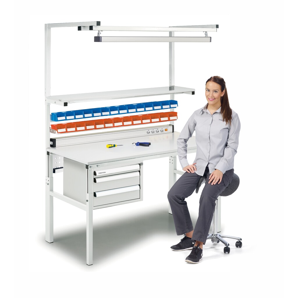 Tavolo da lavoro TRESTON con ripiano, regolabile in altezza, portata 300 kg, LxP 1.500 x 900 mm Immagine del prodotto n. 5: Tavolo da lavoro TRESTON con ripiano, regolabile in altezza, portata 300 kg, LxP 1.500 x 900 mm