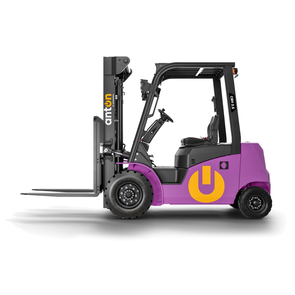 Immagine del prodotto: AntOn by Jungheinrich carrello elevatore elettrico CBH 3.5 con montante telescopico triplo, altezza di sollevamento 4.800 mm, portata 3.500 kg, cabina protettiva contro le intemperie Eco, incluso il caricabatteria esterno da 80 V, 60 A, CEE, 5 poli