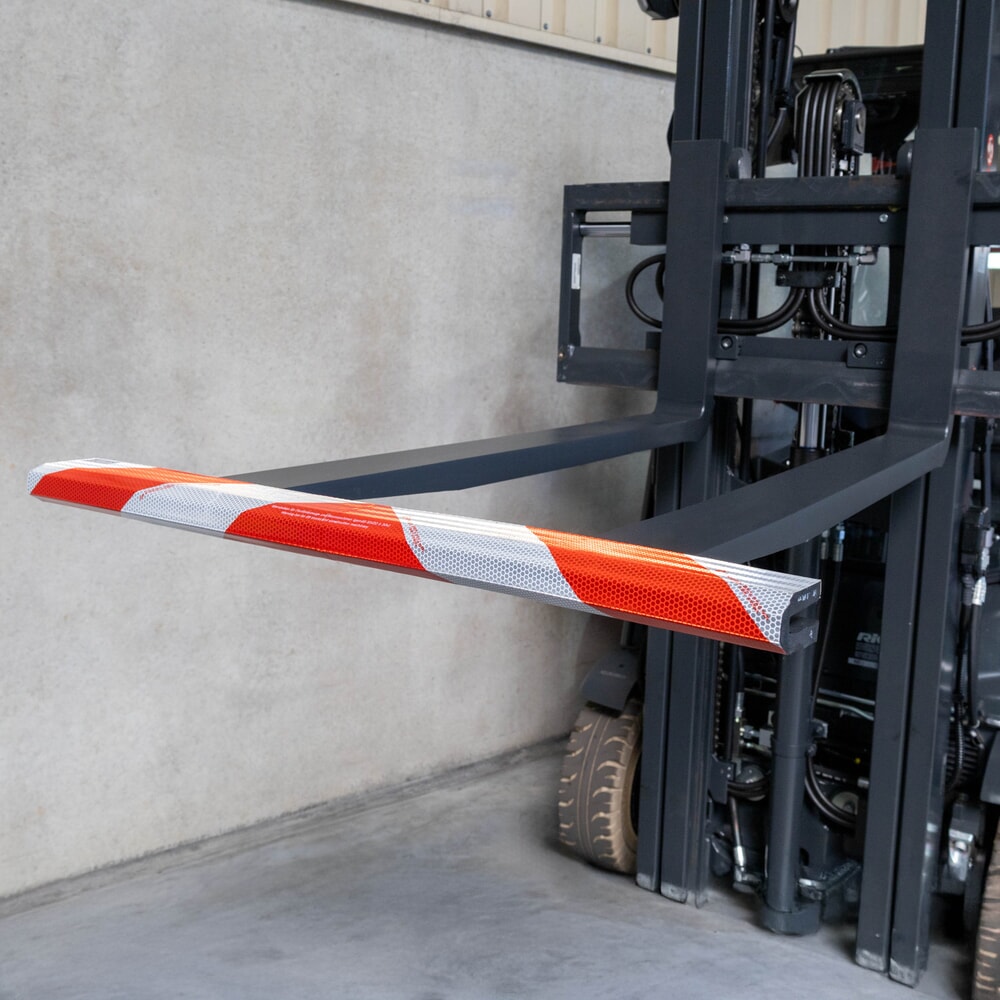 Immagine del prodotto n. 3: Barra di segnalazione VETTER® ZEBRA per forche con magneti, AxLuxP 80 x 1.000 x 45 mm