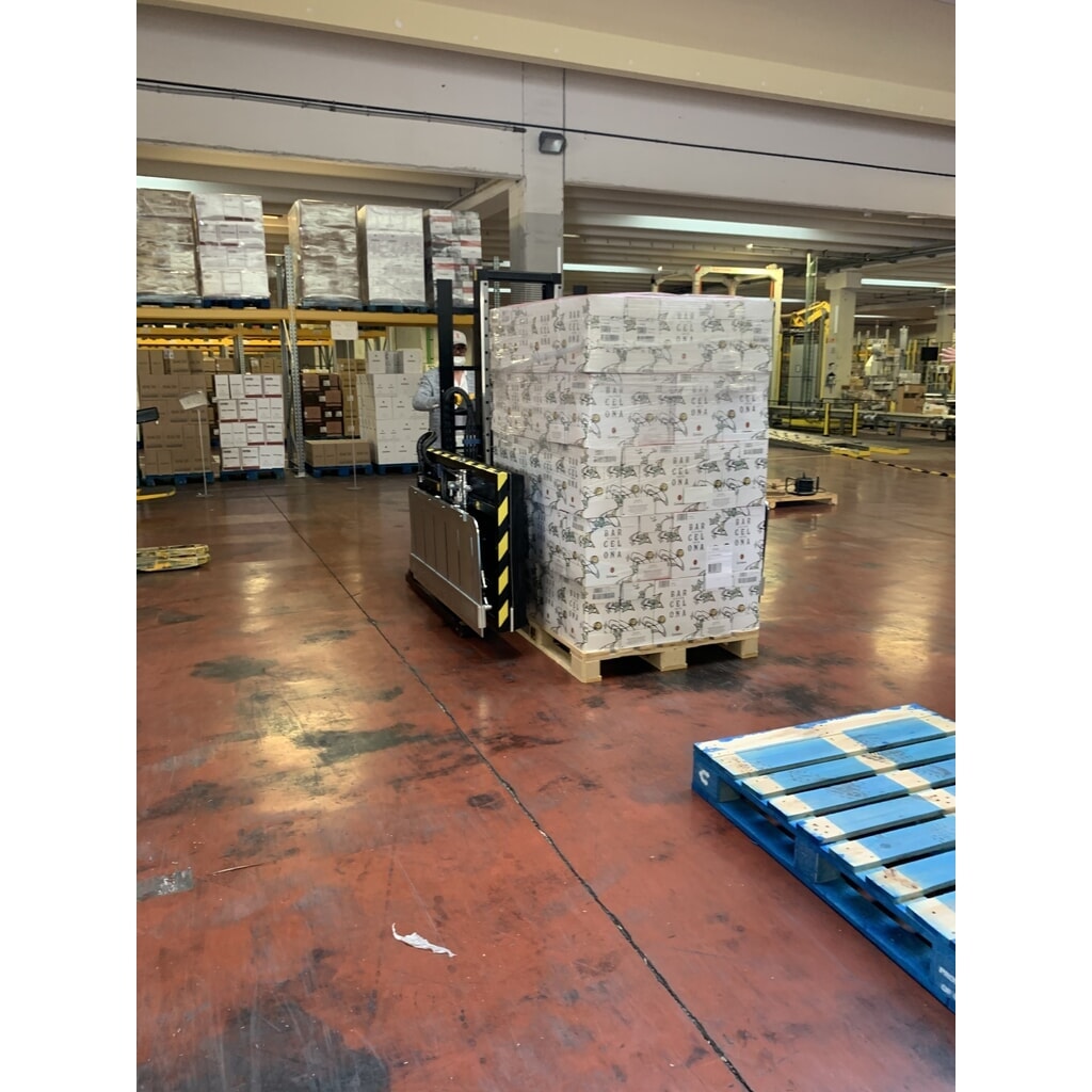 Cambiatore di pallet mobile senza ribaltamento, rotazione o svolta, apertura 522 - 1.213 mm, portata 1.000 kg Immagine del prodotto n. 7: Cambiatore di pallet mobile senza ribaltamento, rotazione o svolta, apertura 522 - 1.213 mm, portata 1.000 kg