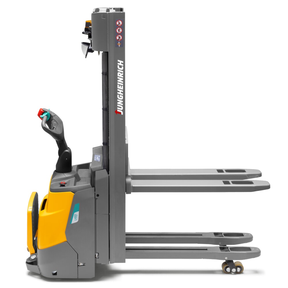 Immagine del prodotto n. 2: Carrello elevatore elettrico Jungheinrich ERC 110zi ZT con piattaforma di stazionamento, montante doppio telescopico, altezza di sollevamento 3.600 mm, portata 1.000 kg, impianto idraulico proporzionale, doppia funzione di stoccaggio