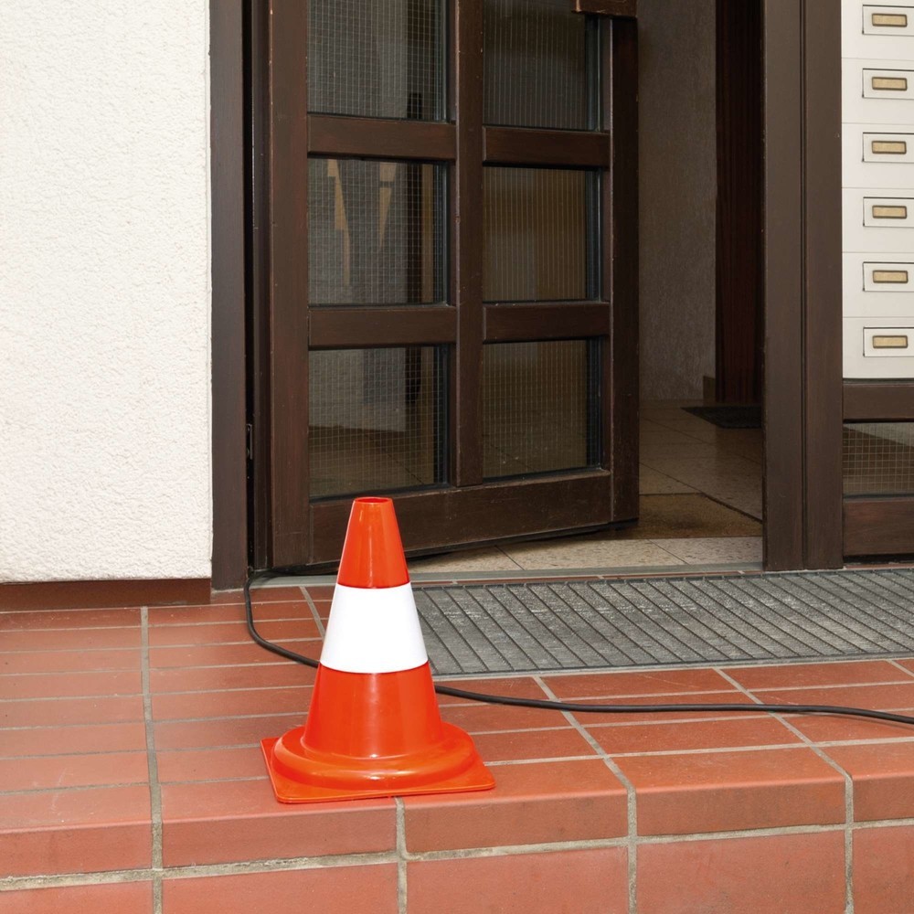 Immagine del prodotto n. 3: Cono stradale MORAVIA in PVC, riflettente, 1 anello bianco, altezza 300 mm