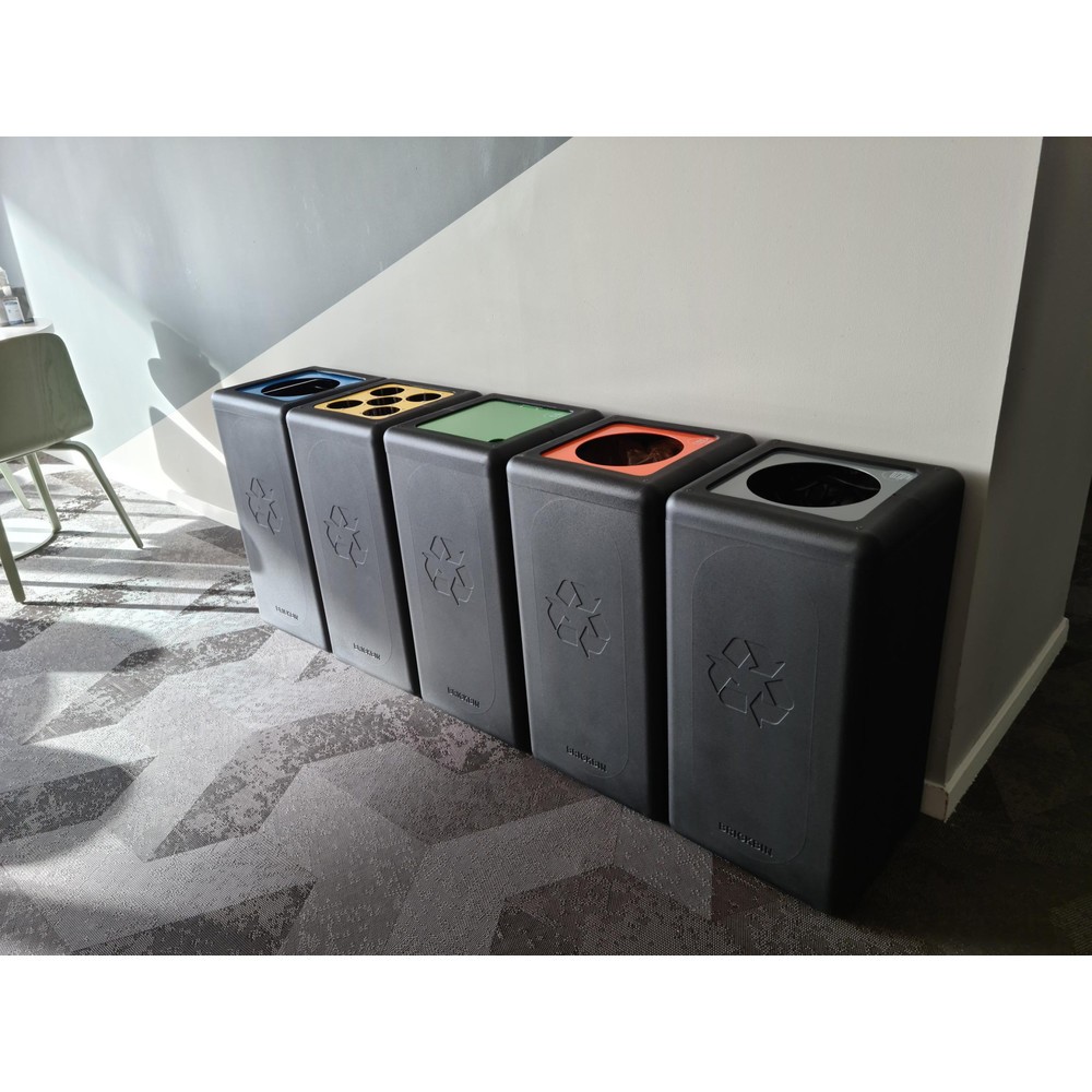 Immagine del prodotto n. 4: Contenitore per rifiuti BRICKBIN per plastica, in plastica riciclata, 65 litri, quadrato, nero/arancione