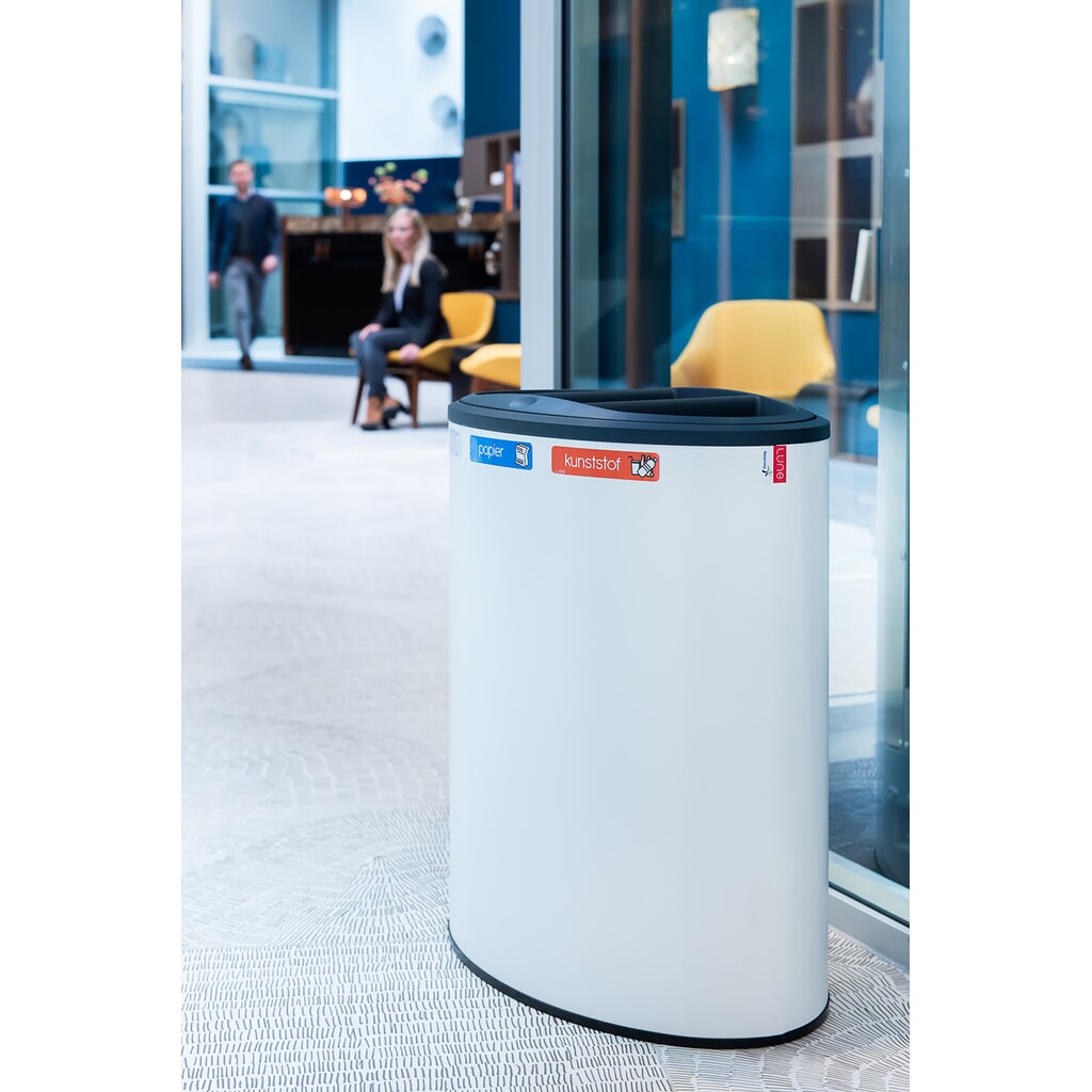 Contenitore per rifiuti di design LUNE Binc, bianco, nero, con coperchio aperto Immagine del prodotto n. 9: Contenitore per rifiuti di design LUNE Binc, bianco, nero, con coperchio aperto