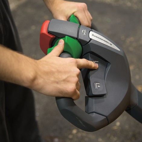 Immagine del prodotto n. 4: Jungheinrich stoccatori elettrico EJC 112/ZT, doppio montante telescopico, altezza di sollevamento 4.390 mm, portata 1.200 kg, impianto idraulico proporzionale, Aquamatik