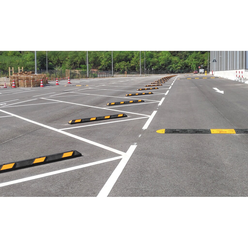 Fermaruote MORAVIA Park-AID®, nero con strisce riflettenti gialle, larghezza 900 mm Immagine del prodotto n. 5: Fermaruote MORAVIA Park-AID®, nero con strisce riflettenti gialle, larghezza 900 mm