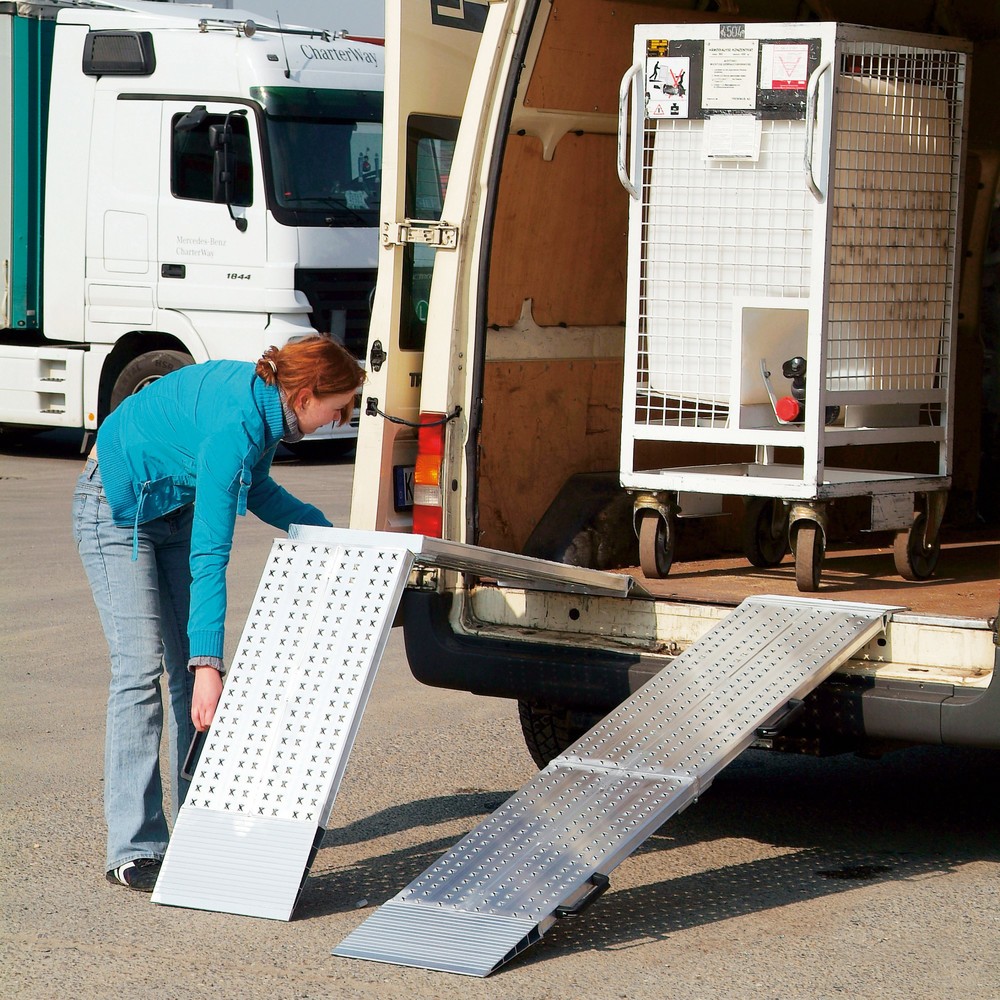 Immagine del prodotto n. 2: Guide di carico, pieghevoli, portata 975 kg/pezzo, LxL 800 x 2.045 mm