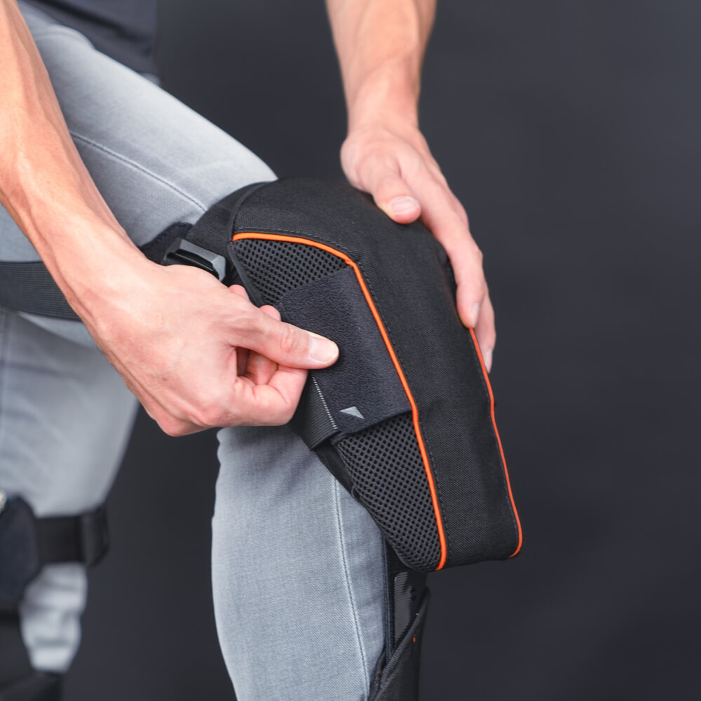 Immagine del prodotto n. 4: Ginocchiere Hunic SoftExo KneePatch, compatibili con esoscheletro SoftExo Lift