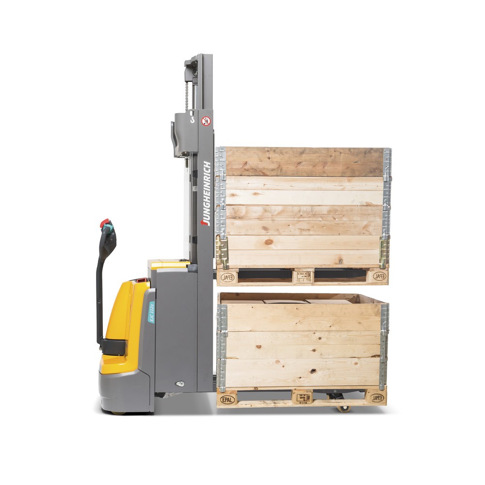 Carrello elettrico Jungheinrich EJC 112z/ZZ - montante telescopico doppio con sollevamento libero