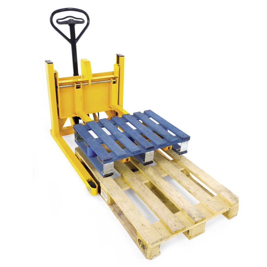 Immagine del prodotto n. 2: Transpallet manuale Jungheinrich AM V05 a carreggiata larga per pallet espositori