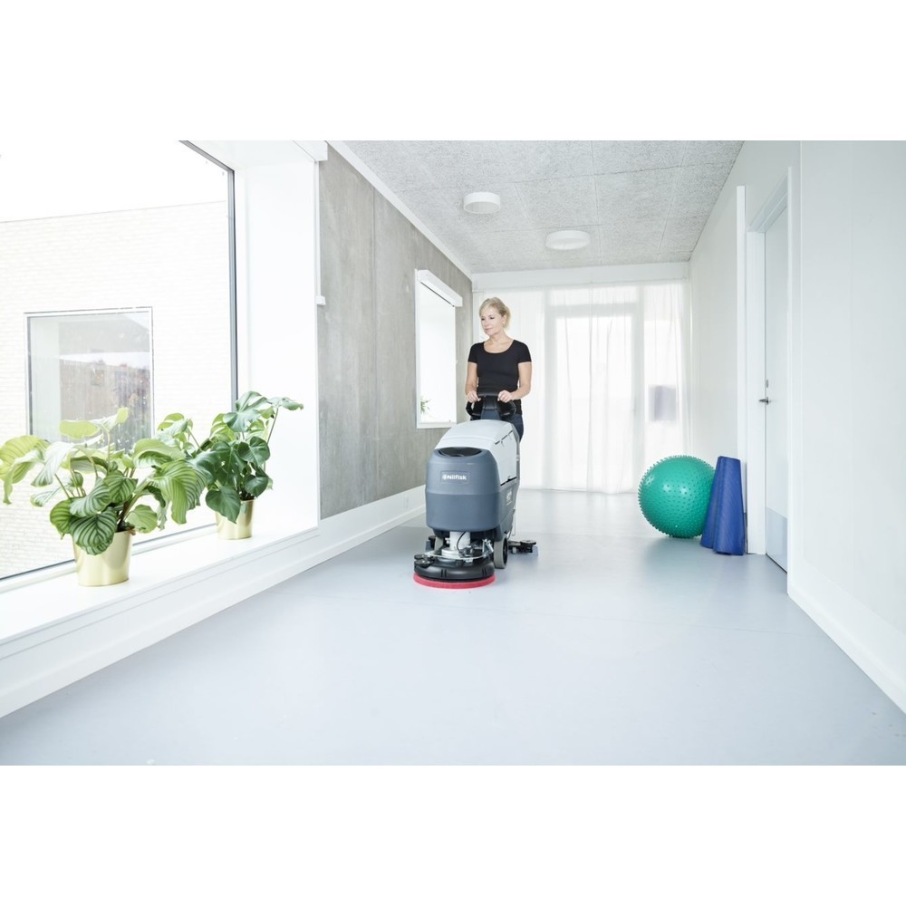 Immagine del prodotto n. 3: Lucidatrice-aspirapolvere Nilfisk® SC401 B Kombi, potenza di superficie teorica 1.720 m²/h