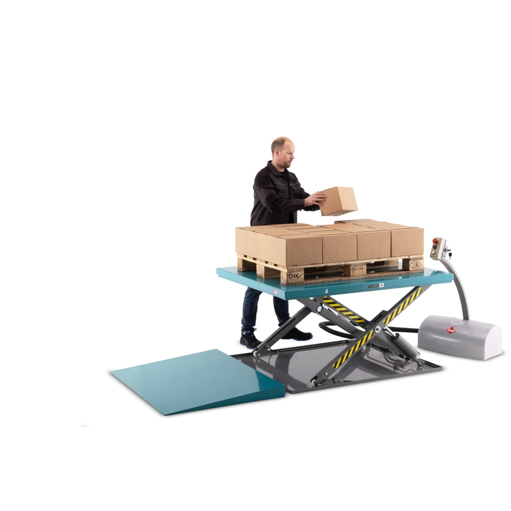 Piano elevatore a pantografo piatto Ameise®, chiuso, portata 1.000 kg, piattaforma da 1.450 x 1.140 mm Immagine del prodotto n. 4: Piano elevatore a pantografo piatto Ameise®, chiuso, portata 1.000 kg, piattaforma da 1.450 x 1.140 mm