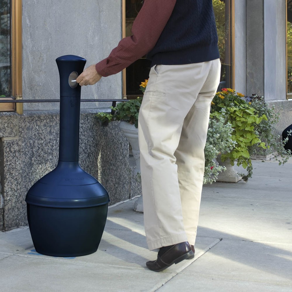 Immagine del prodotto n. 4: Posacenere a colonna di sicurezza Justrite Elite™, 15 litri, nero
