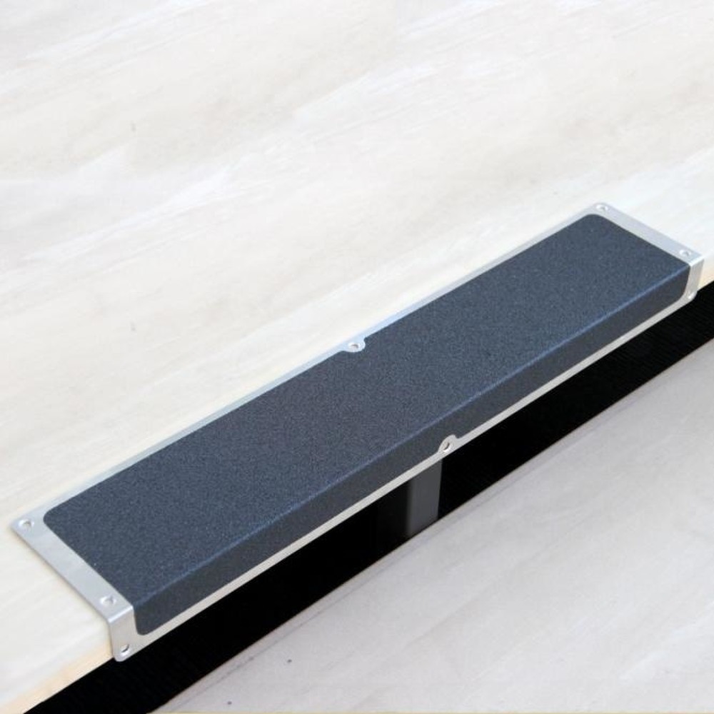 Immagine del prodotto: Profilo di protezione bordi antiscivolo in alluminio, nero, LxL 635 x 120 mm
