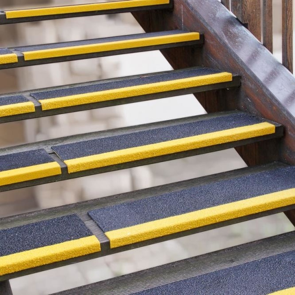 Immagine del prodotto: Profilo bordi in plastica rinforzata con fibre di vetro (GFK) extra forte, bordo giallo, lunghezza 800 mm