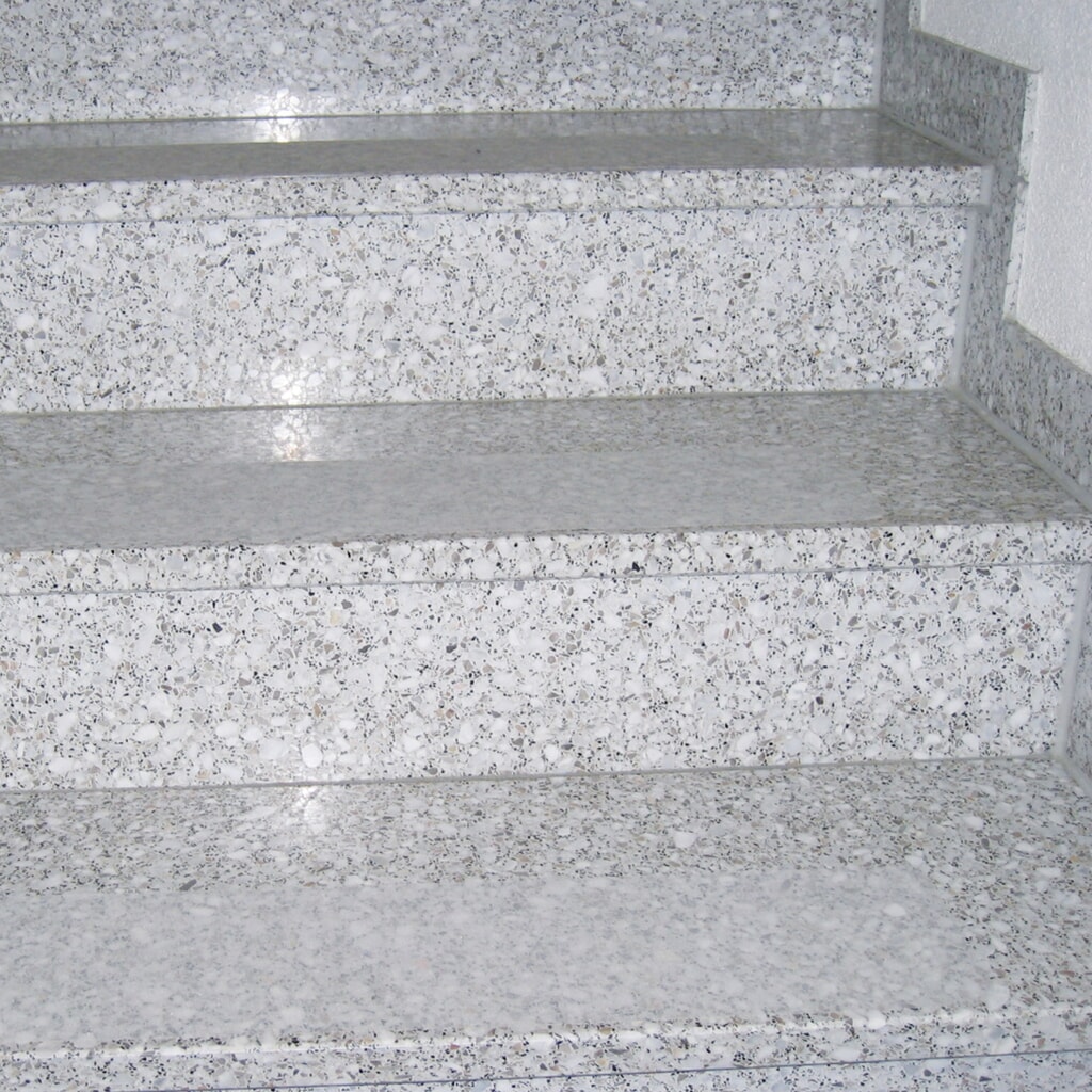 Immagine del prodotto n. 2: Rivestimento antiscivolo m2™ Universal, 50 pz., LxL 800 x 50 mm, nero