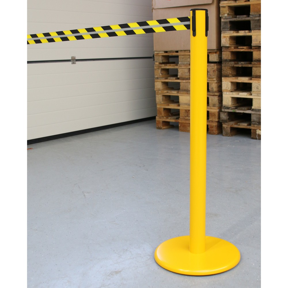 Immagine del prodotto n. 4: RS-GUIDESYSTEMS® Paletto di sbarramento con cinghia GLA 45-E REFLECTO, lunghezza 2,3 m, larghezza 50 mm, paletto giallo, cinghia nera/gialla