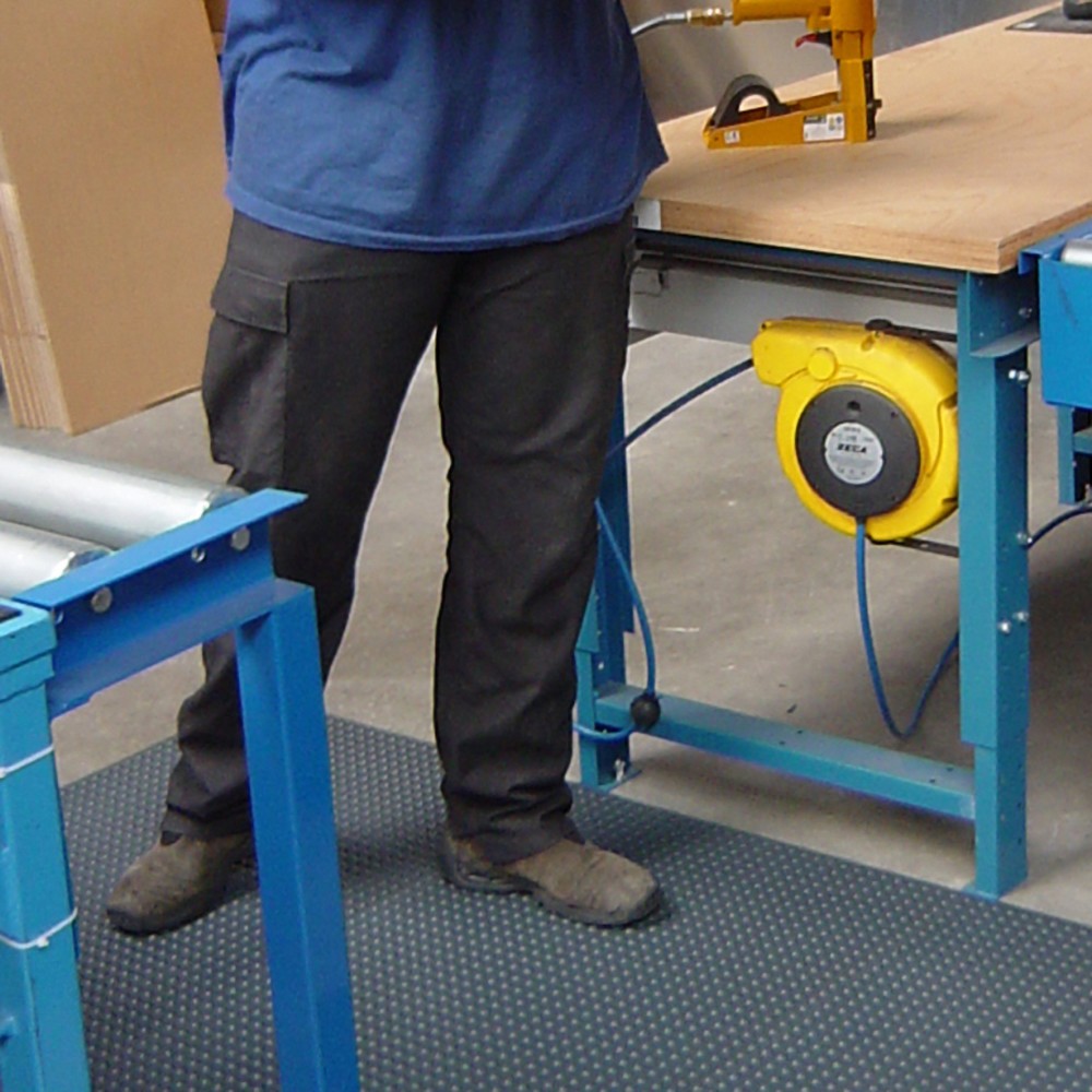 Immagine del prodotto n. 3: Tappetino defaticante, poliuretano, con applicazioni in rilievo, LxP 650 x 950 mm