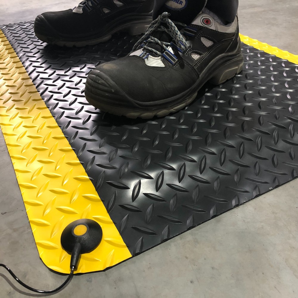 Immagine del prodotto n. 3: Tappetino defaticante Steinbock® ESD ErgoSoft Strong, profilo a diamante, 2 strati, LxL 600 x 1.000 mm, nero/giallo