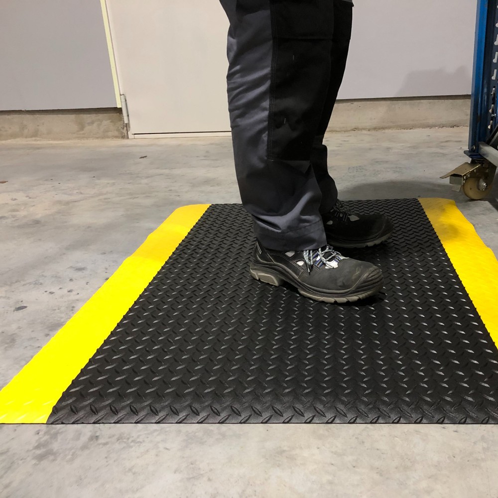 Immagine del prodotto n. 4: Tappetino defaticante Steinbock® ErgoSoft Strong, profilo a diamante, 2 strati, LxL 600 x 1.000 mm, nero/giallo