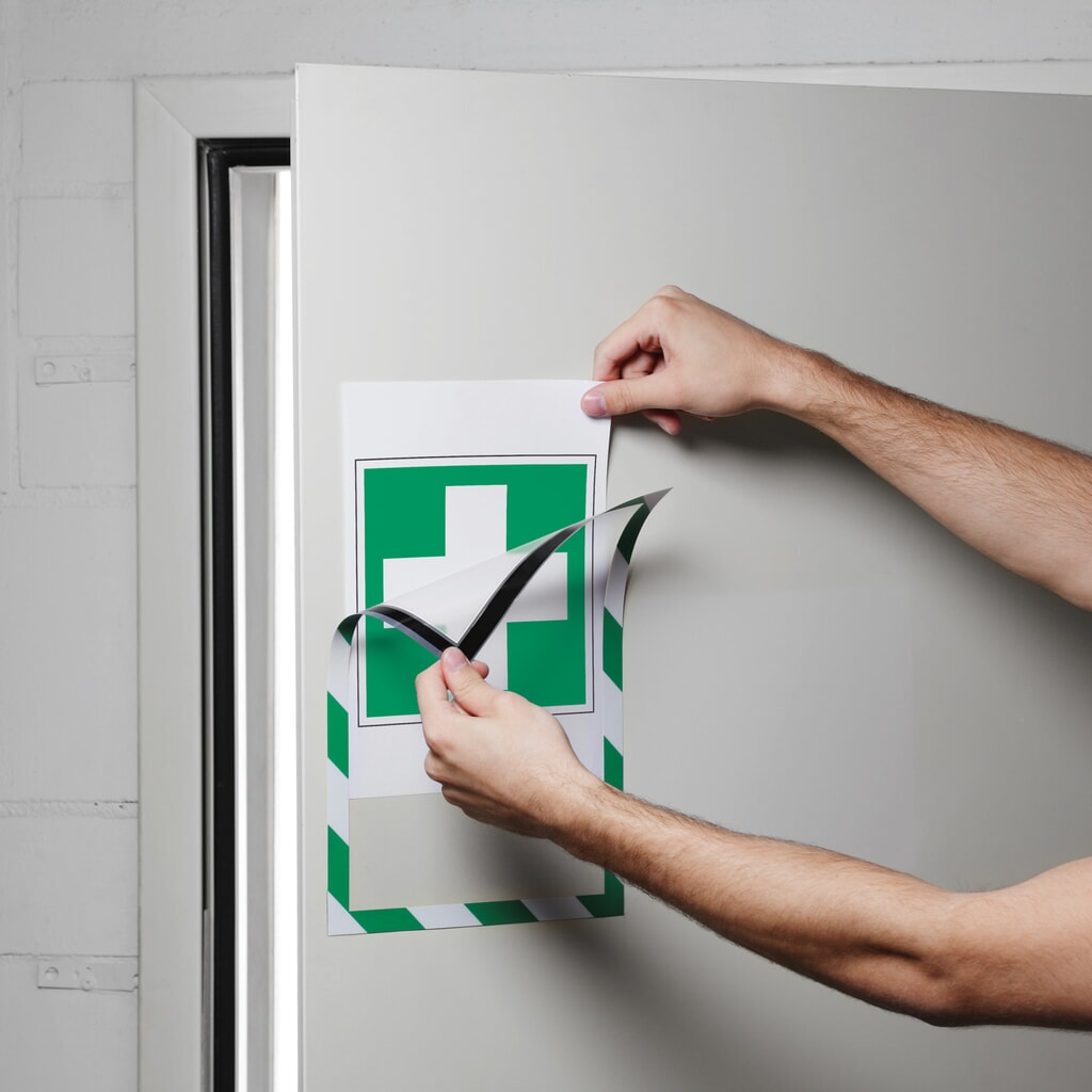 Telaio magnetico DURAFRAME® Security DURABLE, DIN A4, verde/bianco Immagine del prodotto n. 4: Telaio magnetico DURAFRAME® Security DURABLE, DIN A4, verde/bianco