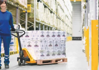 Effettuare facilmente la sostituzione dell’olio nel transpallet