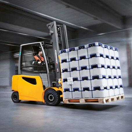 Carrello elevatore elettrico a quattro ruote Jungheinrich EFG