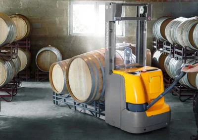 Portata carrello elevatore e transpallet: dosare correttamente i carichi